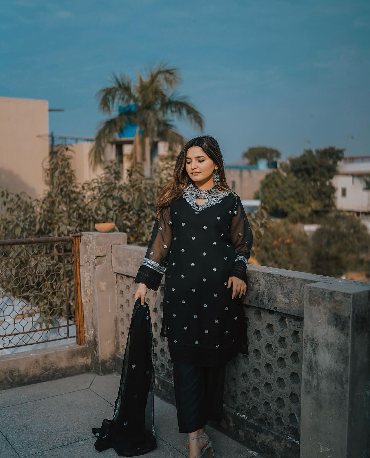 Hania Amir Stitched 3 Pcs