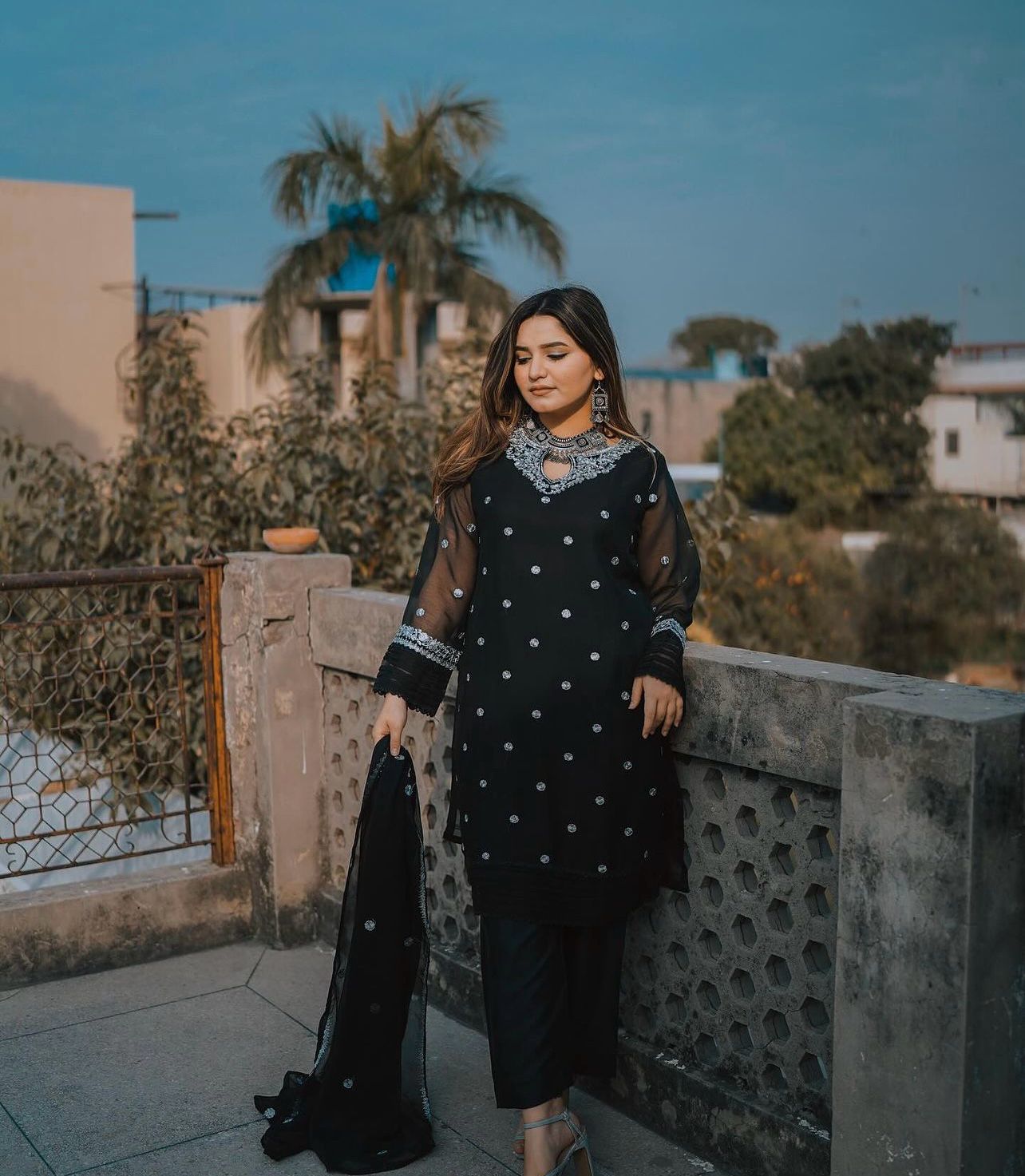 Hania Amir Stitched 3 Pcs